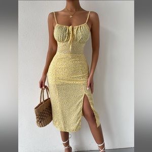 NWOT Yellow floral dress